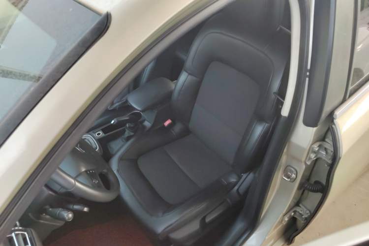 Used Citroen C4 Sega 2016 1.6L Automatic Luxury Model Left Front Seat