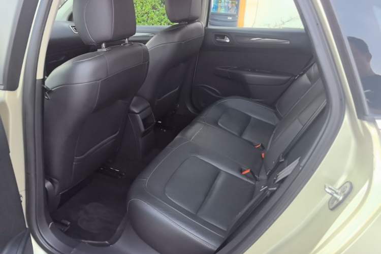 Used Citroen C4 Sega 2016 1.2THP Automatic Flagship Model Left Rear Seat