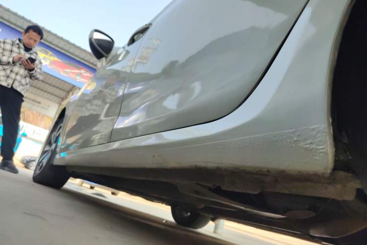 Used Citroen C4 Sega 2016 1.6L Automatic Luxury Model Left Side Sill