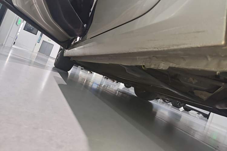 Used Citroen C4 Sega 2016 1.6L Automatic Luxury Model Left Side Sill