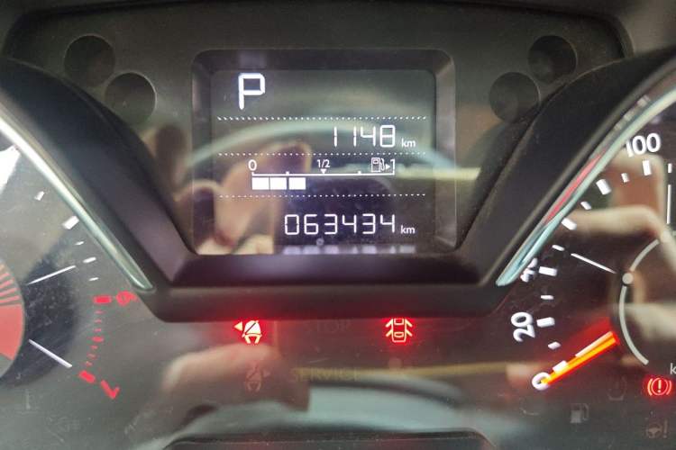 Used Citroen C4 Sega 2016 Joyful Edition 1.6L Automatic Luxury Model Odometer Close Up
