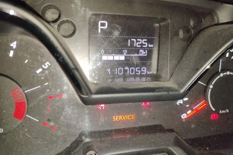 Used Citroen C4 Sega 2016 1.6L Automatic Comfort Model Odometer Close Up