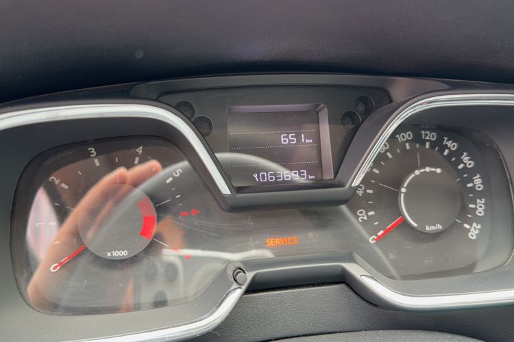Used Citroen C4 Sega 2016 1.6L Manual Comfort Model Odometer Close Up