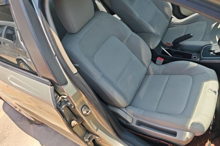 Used Citroen C4 Sega 2016 1.6L Automatic Comfort Model Right Front Seat