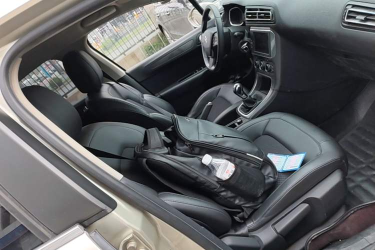 Used Citroen C4 Sega 2016 1.6L Manual Luxury Model Right Front Seat