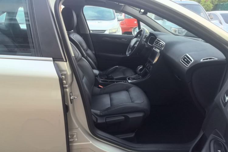 Used Citroen C4 Sega 2016 1.2THP Automatic Flagship Model Right Front Seat