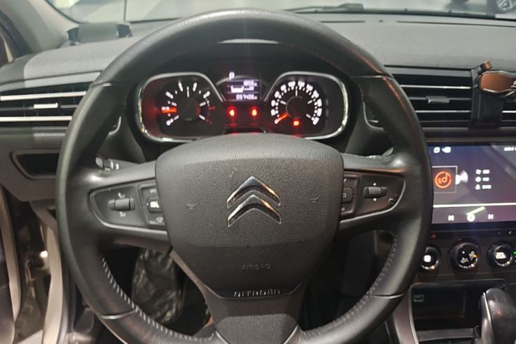 Used Citroen C4 Sega 2016 1.6L Automatic Luxury Model Steering Wheel