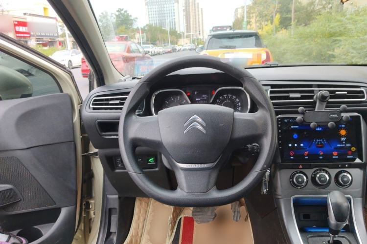 Used Citroen C4 Sega 2016 1.6L Automatic Comfort Model Steering Wheel