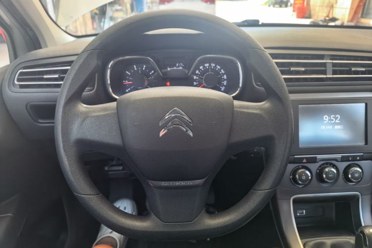 Used Citroen C4 Sega 2016 1.6L Manual Comfort Model Steering Wheel