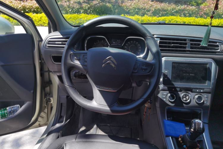 Used Citroen C4 Sega 2016 1.6L Manual Luxury Model Steering Wheel