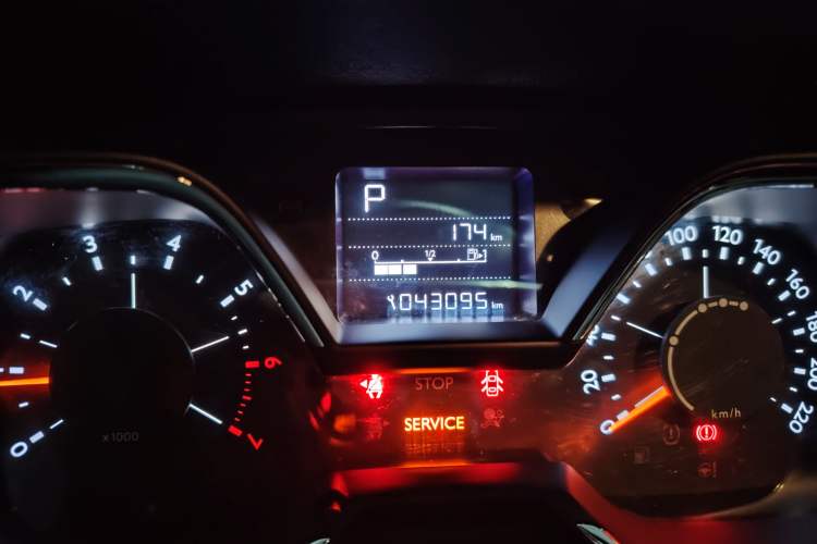 Used Citroen C4 Sega 2018 1.6L Automatic Luxury Model Instrument Cluster