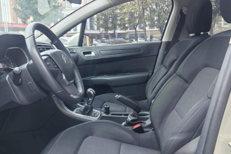 Used Citroen C4 Sega 2018 1.6L Manual Luxury Model Interior 1