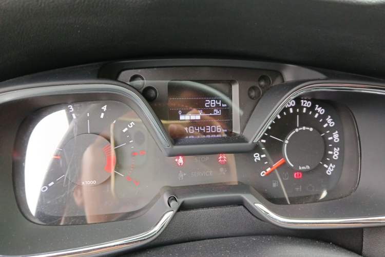 Used Citroen C4 Sega 2018 1.6L Manual Comfort Model Odometer Close Up