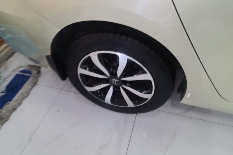 Used Citroen C4 Sega 2018 1.6L Automatic Luxury Model Right Rear Wheel Hub