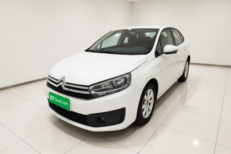 Używany Citroen C4 Sega 2018 1.6L Manual Comfort Model Guazi used car, China used car export, Used car for sale, Used  cars, Cheapest cars for sale
