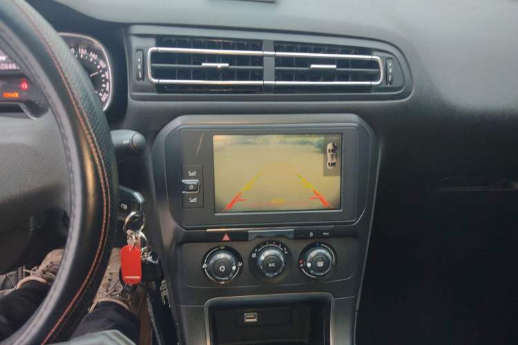 Used Citroen C4 Sega 2018 1.6L Manual Comfort Model Audio And AC Panel