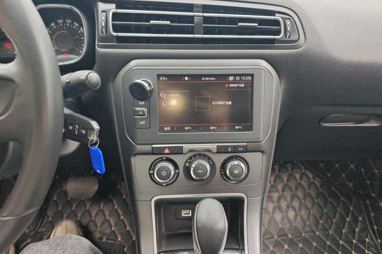 Used Citroen C4 Sega 2018 1.6L Automatic Luxury Model Audio And AC Panel