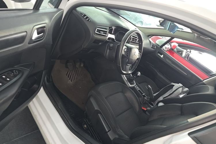 Used Citroen C4 Sega 2018 1.6L Manual Luxury Model Driver Seat