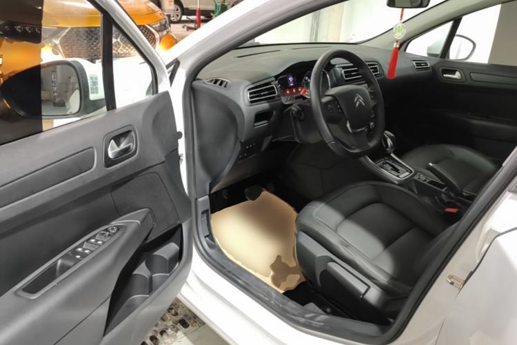 Used Citroen C4 Sega 2018 1.6L Automatic Luxury Model Driver Seat