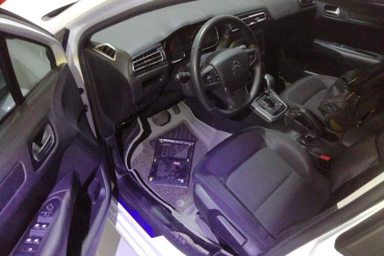 Used Citroen C4 Sega 2018 1.6L Automatic Luxury Model Driver Seat
