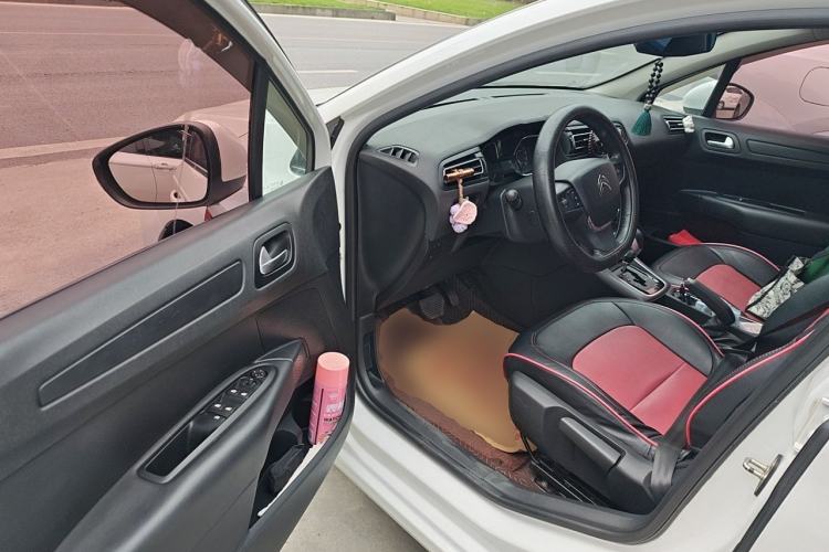 Used Citroen C4 Sega 2018 1.6L Automatic Luxury Model Driver Seat