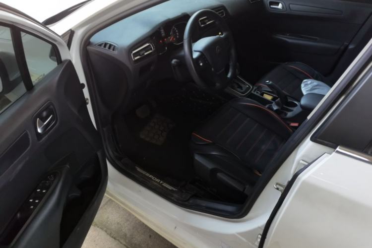 Used Citroen C4 Sega 2018 1.6L Automatic Luxury Model Driver Seat