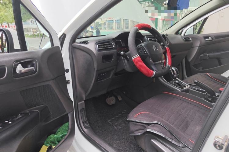 Used Citroen C4 Sega 2018 1.6L Automatic Luxury Model Driver Seat