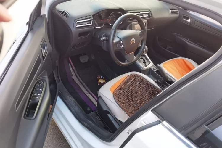 Used Citroen C4 Sega 2018 1.6L Automatic Luxury Model Driver Seat