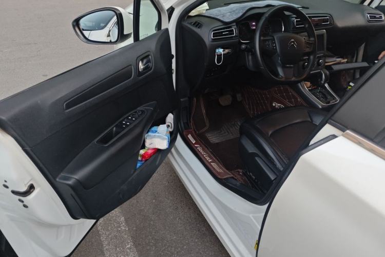 Used Citroen C4 Sega 2018 1.6L Automatic Luxury Model Driver Seat