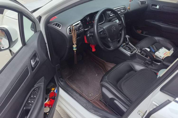Used Citroen C4 Sega 2018 1.6L Automatic Luxury Model Driver Seat