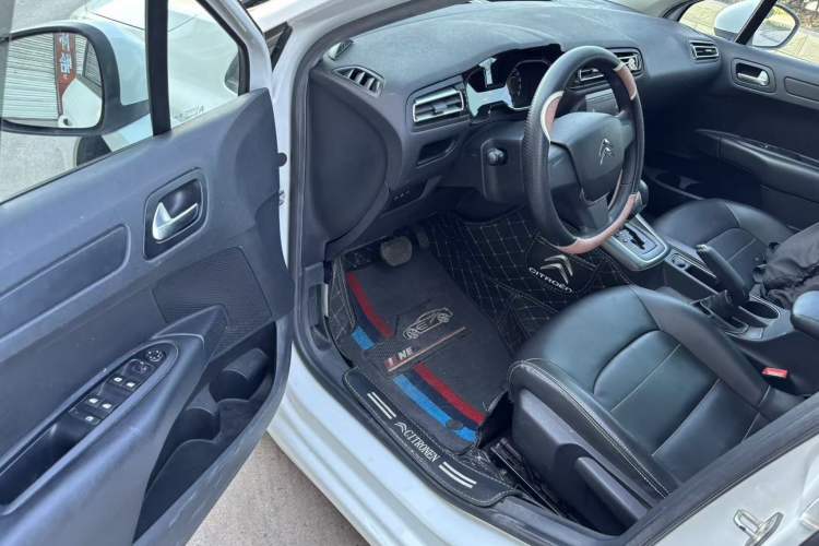 Used Citroen C4 Sega 2018 1.6L Automatic Comfort Model Driver Seat