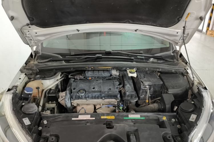 Used Citroen C4 Sega 2018 1.6L Automatic Luxury Model Engine Bay