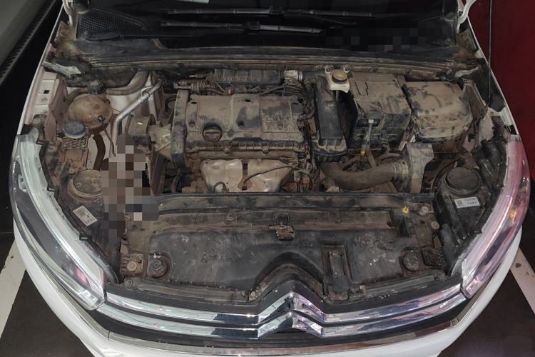 Used Citroen C4 Sega 2018 1.6L Automatic Luxury Model Engine Bay