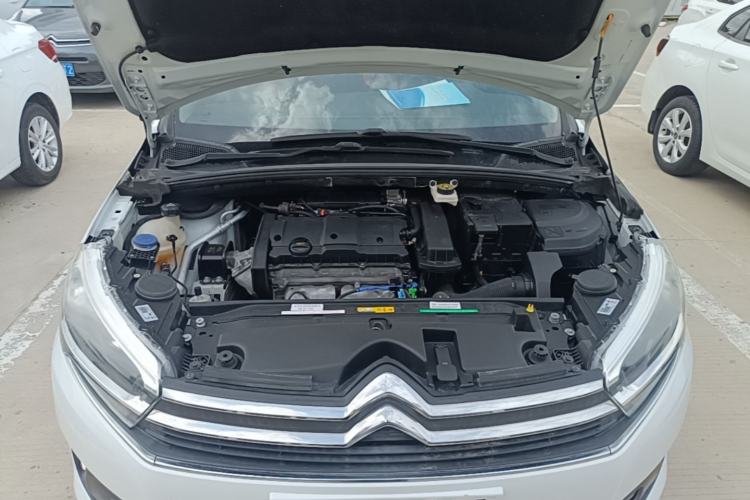 Used Citroen C4 Sega 2018 1.6L Manual Luxury Model Engine Bay