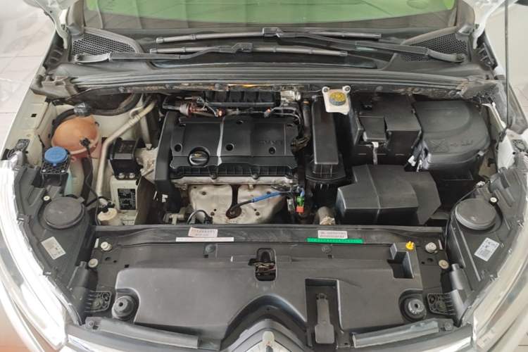 Used Citroen C4 Sega 2018 1.6L Automatic Comfort Model Engine Bay