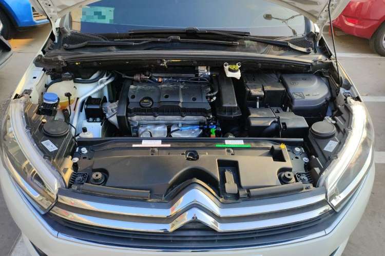 Used Citroen C4 Sega 2018 1.6L Manual Comfort Model Engine Bay