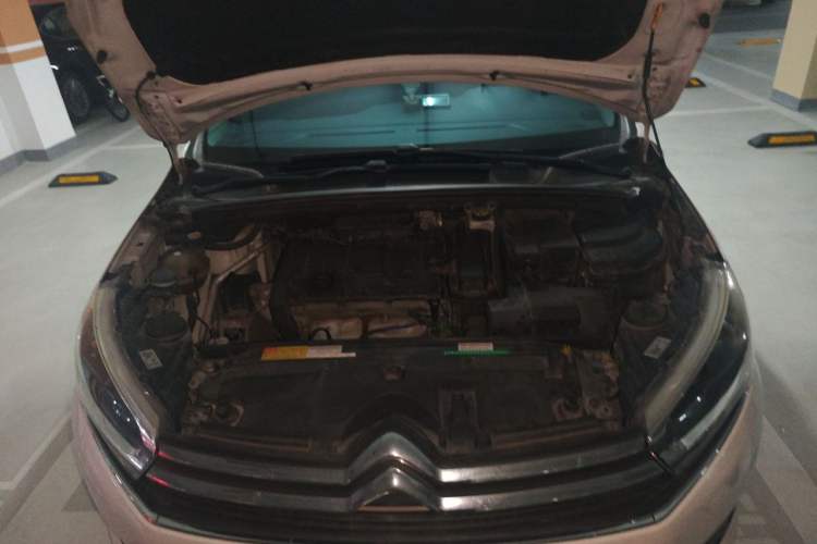 Used Citroen C4 Sega 2018 1.6L Automatic Comfort Model Engine Bay