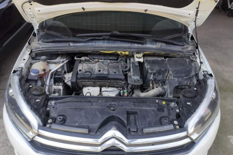 Used Citroen C4 Sega 2018 1.6L Automatic Luxury Model Engine Bay