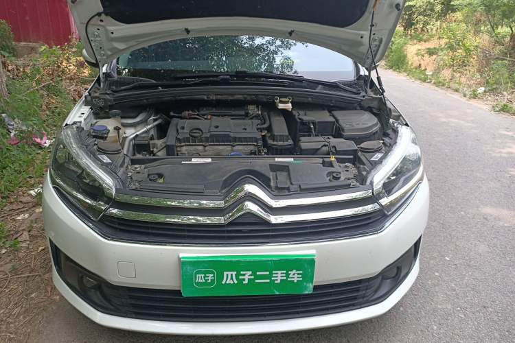 Used Citroen C4 Sega 2018 1.6L Manual Comfort Model Engine Bay