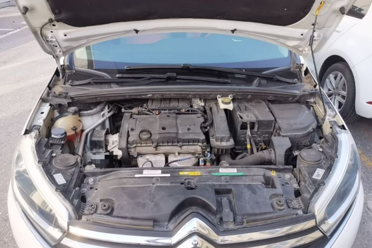 Used Citroen C4 Sega 2018 1.6L Automatic Luxury Model Engine Bay