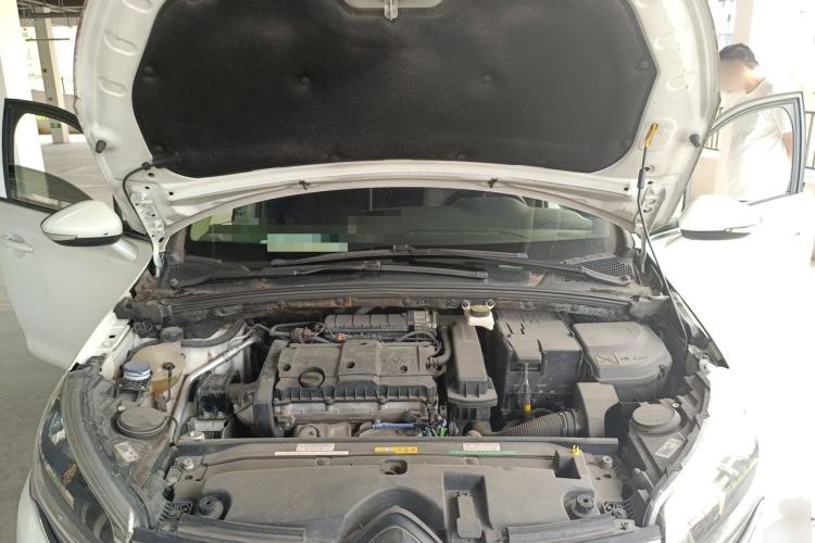 Used Citroen C4 Sega 2018 1.6L Automatic Luxury Model Engine Bay