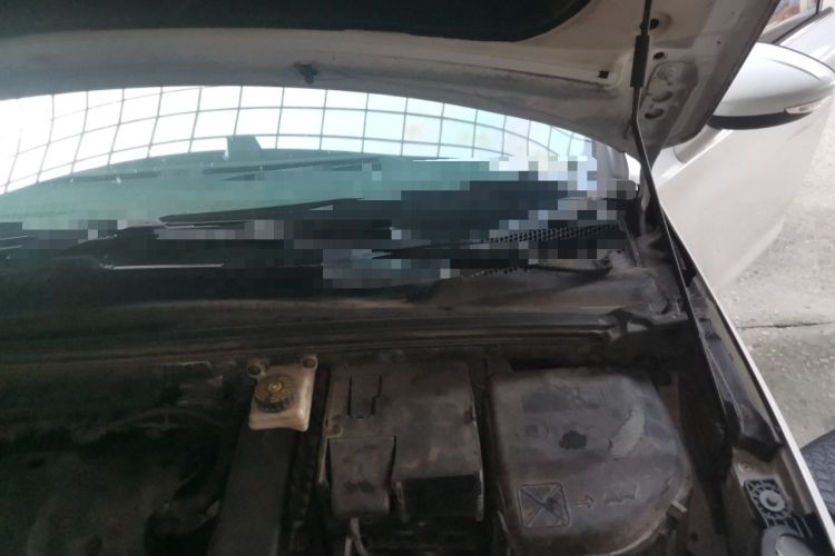 Used Citroen C4 Sega 2018 1.6L Manual Luxury Model Engine Bay Left