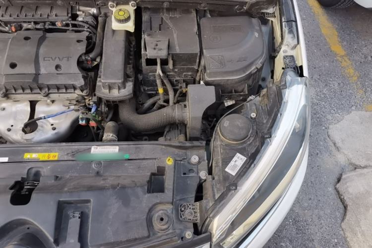 Used Citroen C4 Sega 2018 1.6L Automatic Luxury Model Engine Bay Left