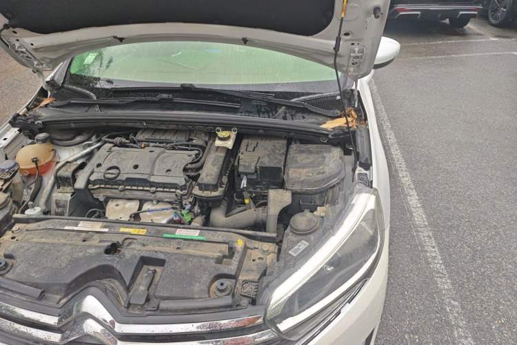 Used Citroen C4 Sega 2018 1.6L Automatic Luxury Model Engine Bay Left