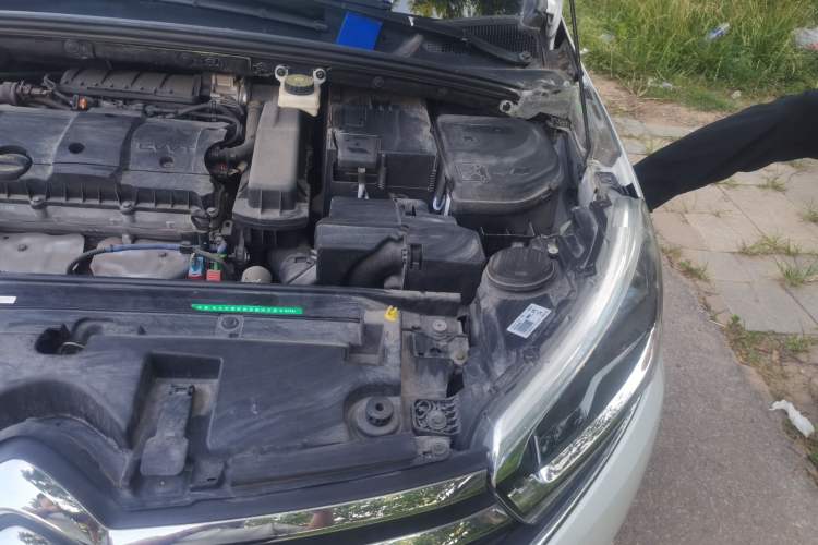 Used Citroen C4 Sega 2018 1.6L Manual Comfort Model Engine Bay Left