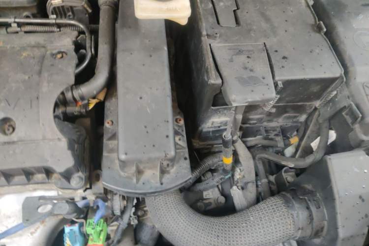 Used Citroen C4 Sega 2018 1.6L Automatic Luxury Model Engine Bay Left