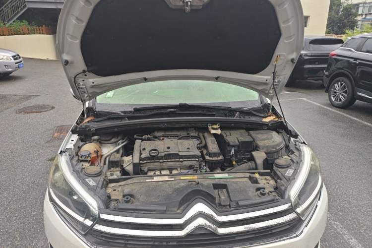 Used Citroen C4 Sega 2018 1.6L Automatic Luxury Model Engine Bay