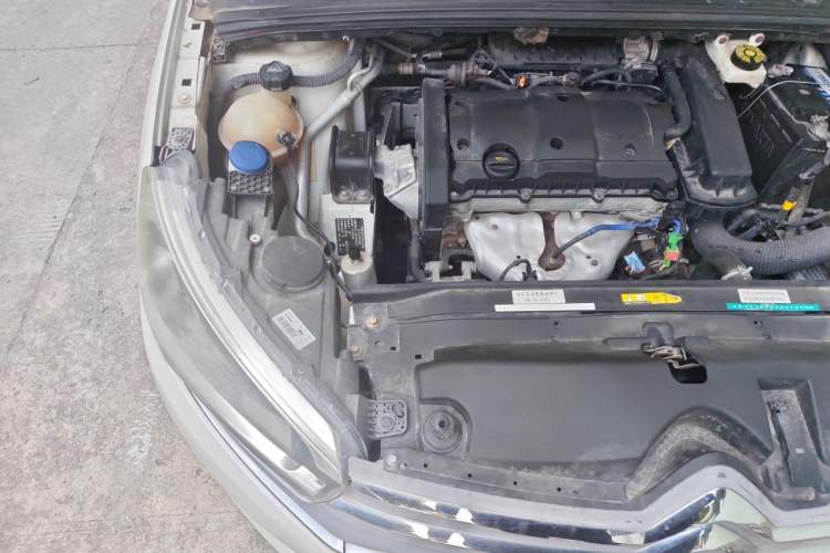 Used Citroen C4 Sega 2018 1.6L Automatic Luxury Model Engine Bay Right