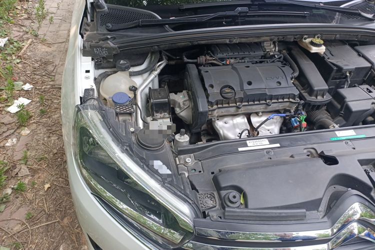 Used Citroen C4 Sega 2018 1.6L Manual Comfort Model Engine Bay Right