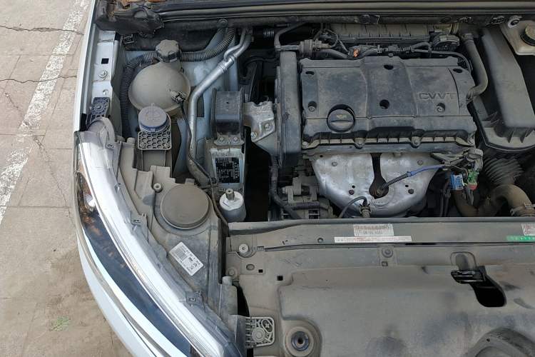 Used Citroen C4 Sega 2018 1.6L Automatic Comfort Model Engine Bay Right
